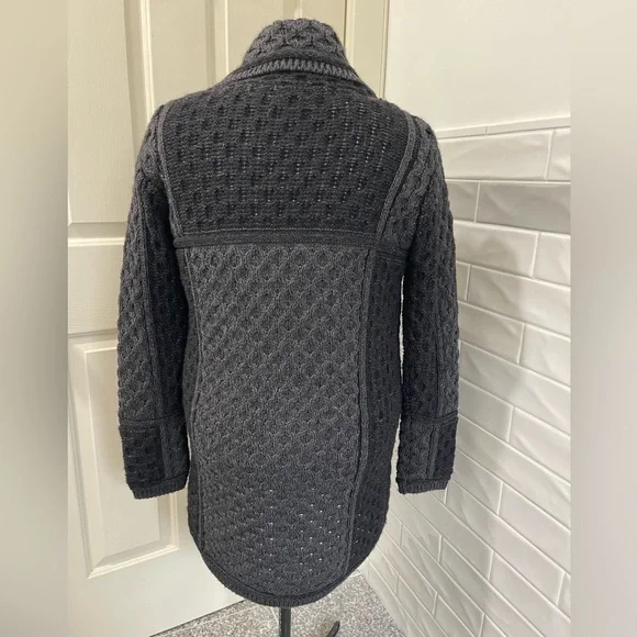 Inis Crafts Irish Wool Cardigan - Picture 4 of 11